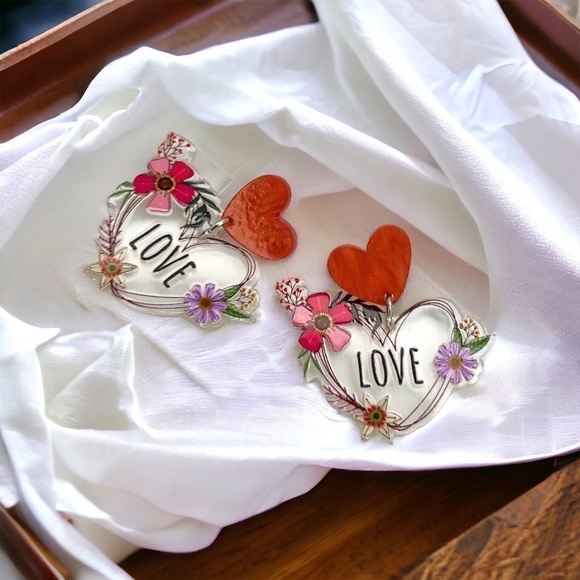 Floral Love Affair – Whimsical Heart Earrings with Flowers & Script (NWT) - Picture 4 of 4